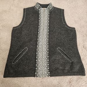 Woolrich Charcoal Gray Wool Zip Vest with Patterned Trim